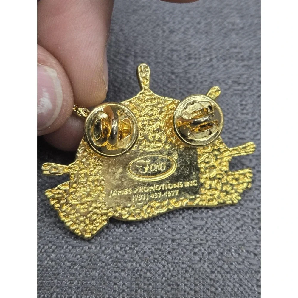Vintage 1997 Lions Club Multiple District 41 Sailing‎ Ship Enamel Pin